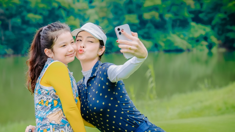 3 mẹ con Hoa hậu Jennifer Phạm thắng đậm tại SNAG GOLF TOUR – Shining Summer 2023
